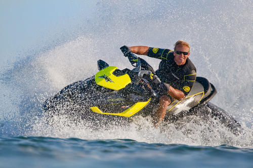 2013 Sea-Doo RXT-X aS 260 Action 02