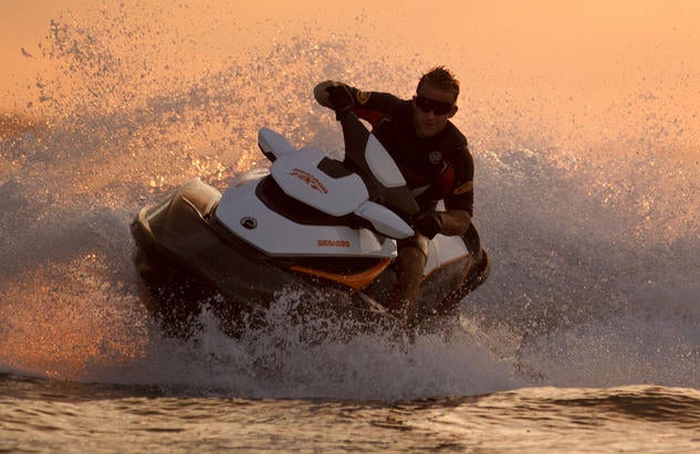 2014 Sea-Doo RXT 260 Action Cornering