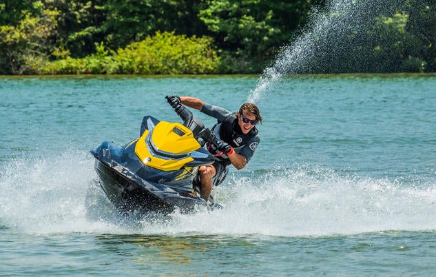 2015 Yamaha VXR Action