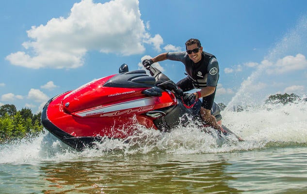 2015 Yamaha FZR Review - Personal Watercraft