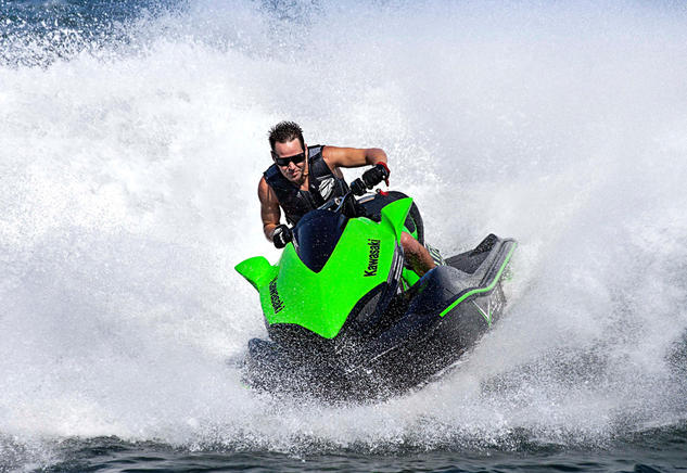 2015 Kawasaki Jet Ski Ultra 310R Action Rough Water