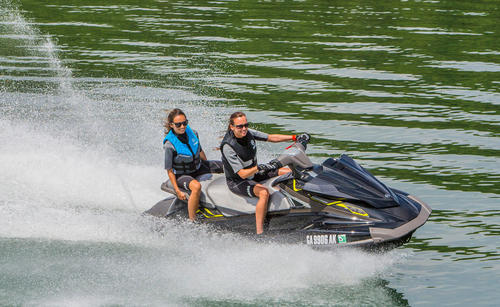 2015 Yamaha VX Deluxe Action 5